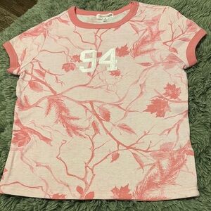 Women’s Pink camouflage baby tee